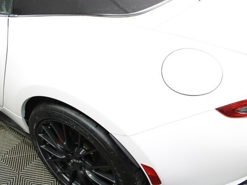 Used 2016 MAZDA MX-5 Miata Club w/ Brembo/BBS Package RWD image 36