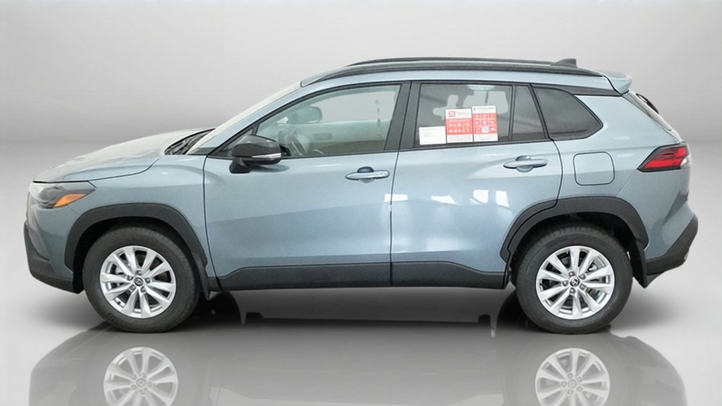 New 2026 Toyota Corolla Cross LE FWD image 6