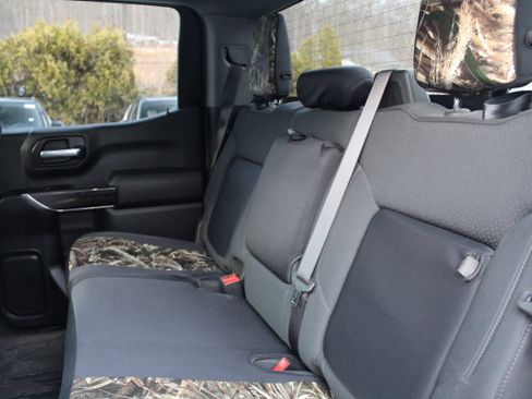 Used 2021 Chevrolet Silverado 1500 Custom Trail Boss w/ Midnight Edition image 14