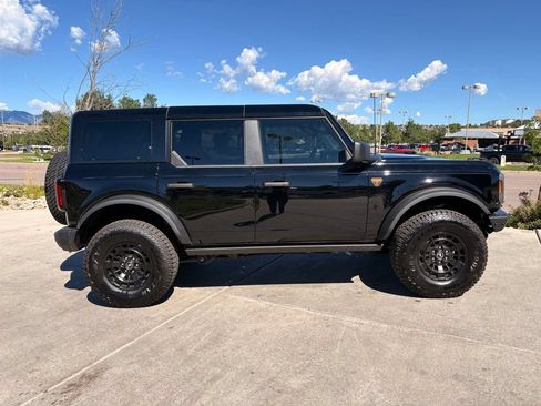 Used 2026 Ford Bronco Badlands w/ Sasquatch Package AWD/4WD image 9