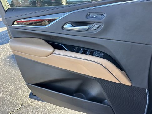 Used 2022 Cadillac Escalade Sport image 16