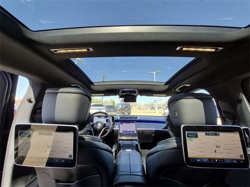 Certified 2023 Mercedes-Benz S 580 S 580 image 34