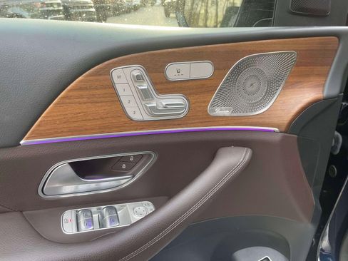 Used 2022 Mercedes-Benz GLE 450 4MATIC image 17