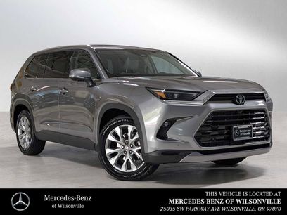 Used 2025 Toyota Grand Highlander FWD