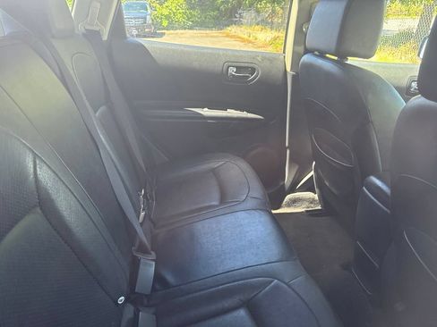 Used 2013 Nissan Rogue SL AWD/4WD image 11