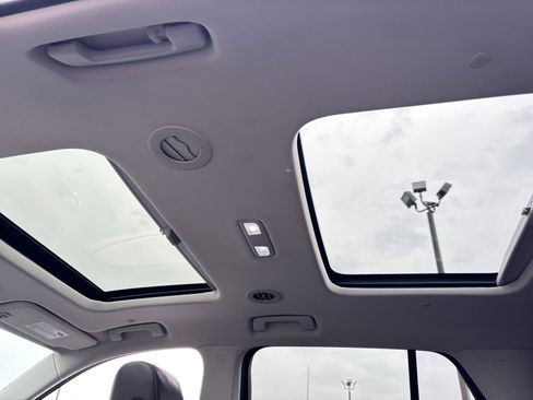 Used 2020 Chevrolet Traverse Premier w/ LPO, Floor Liner Package image 4