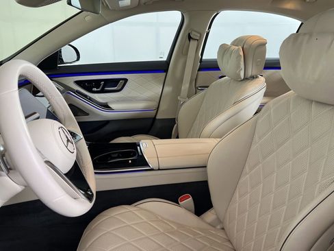 Certified 2025 Mercedes-Benz S 580 S 580 image 3