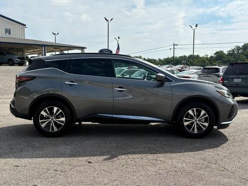 Used 2022 Nissan Murano SV w/ Cargo Package AWD/4WD image 3