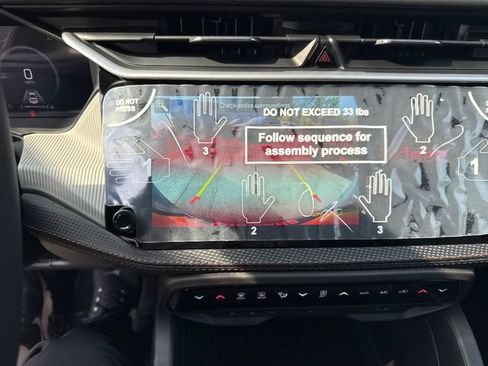 New 2026 Jeep Cherokee Limited AWD/4WD image 23