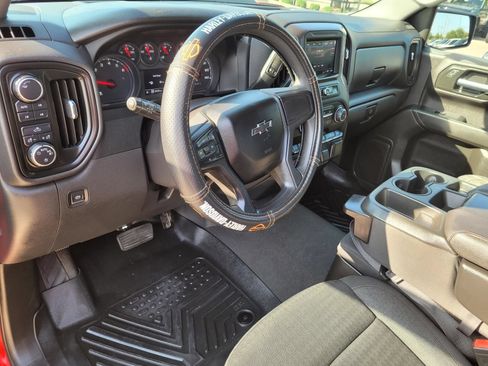 Used 2023 Chevrolet Silverado 1500 Custom Trail Boss AWD/4WD image 21