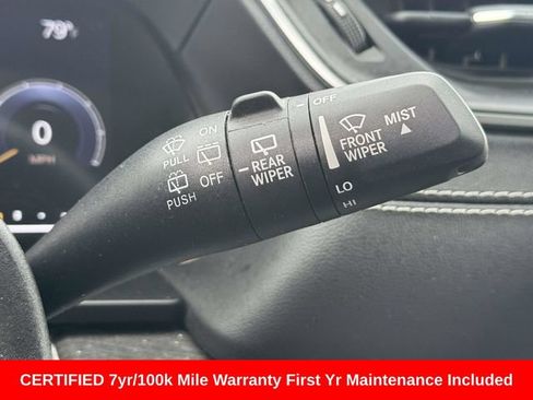Used 2023 Jeep Grand Cherokee Limited AWD/4WD image 32