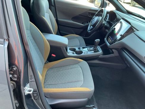 Used 2025 Subaru Crosstrek 2.5i Sport AWD/4WD image 19