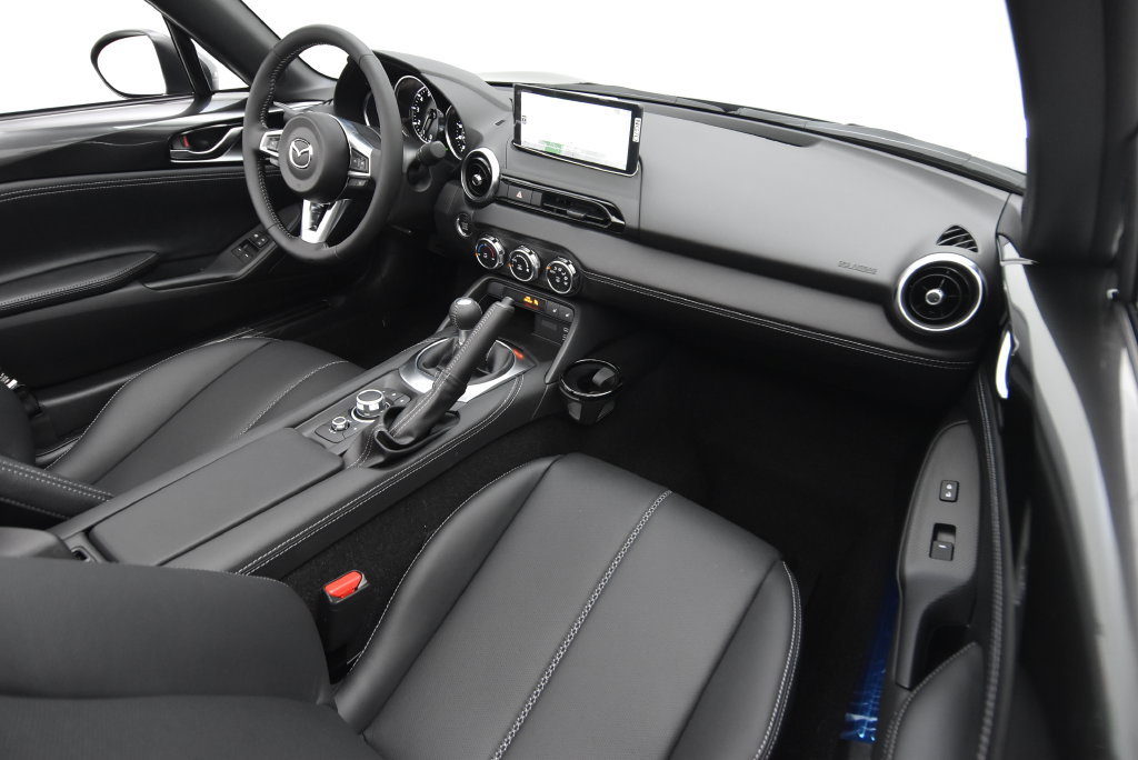 New 2026 MAZDA MX-5 Miata Grand Touring w/ Weather Package RWD image 30