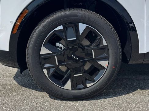 New 2026 Kia Sportage SX image 10