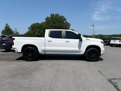 Used 2022 Chevrolet Silverado 1500 RST AWD/4WD image 8