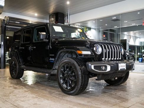 Used 2021 Jeep Wrangler Unlimited Sahara w/ Cold Weather Group image 1