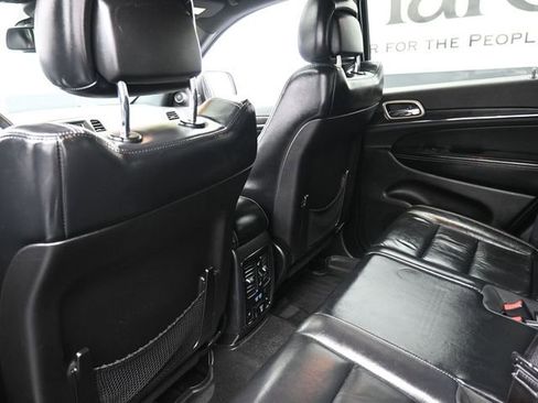 Used 2015 Jeep Grand Cherokee Limited image 23