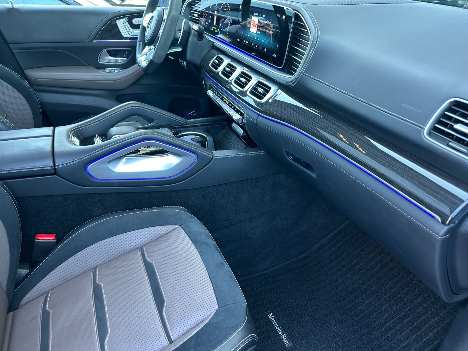 Certified 2023 Mercedes-Benz GLS 63 AMG 4MATIC image 18