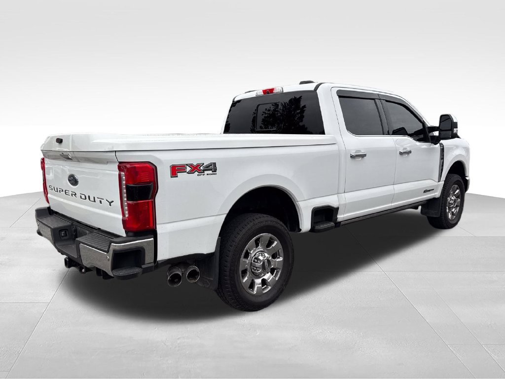 Used 2024 Ford F250 Lariat w/ Lariat Ultimate Package AWD/4WD image 2