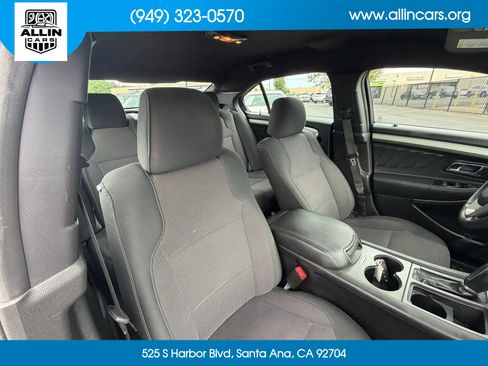 Used 2018 Ford Taurus SEL w/ Equipment Group 201A FWD image 13