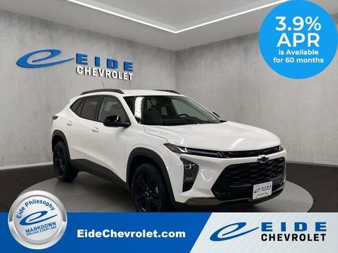 New 2026 Chevrolet Trax ACTIV w/ Driver Confidence Package FWD image 1