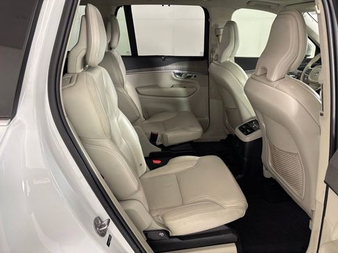 Used 2023 Volvo XC90 T8 Ultimate w/ Lounge Package AWD/4WD image 41