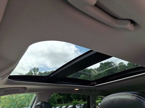 Certified 2024 Nissan Murano SL AWD/4WD image 16