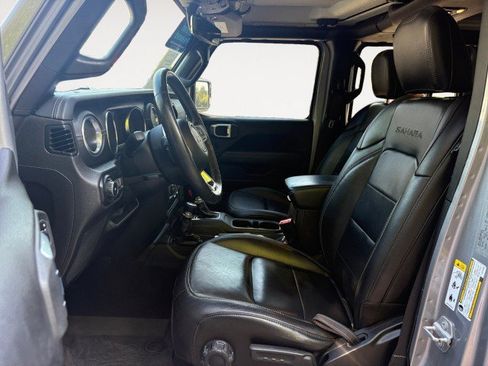 Used 2020 Jeep Wrangler Unlimited Sahara AWD/4WD image 12