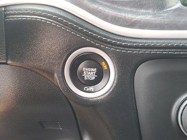 Used 2022 Dodge Charger Scat Pack w/ Daytona Edition Group RWD image 19