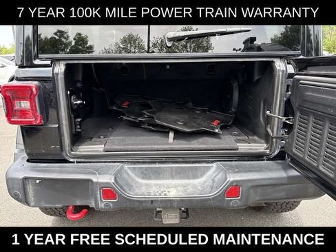 Used 2021 Jeep Wrangler Unlimited Rubicon AWD/4WD image 12