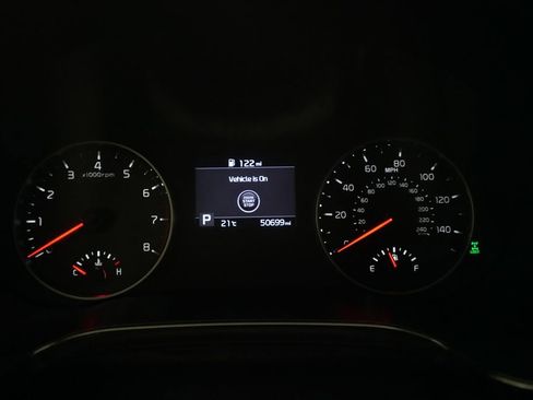 Used 2023 Kia Seltos S AWD/4WD image 2