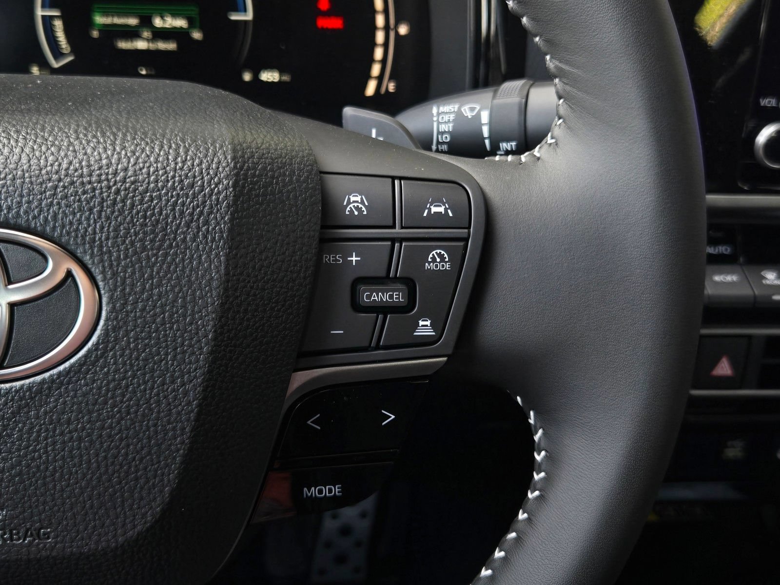 Certified 2026 Toyota Camry SE FWD image 19