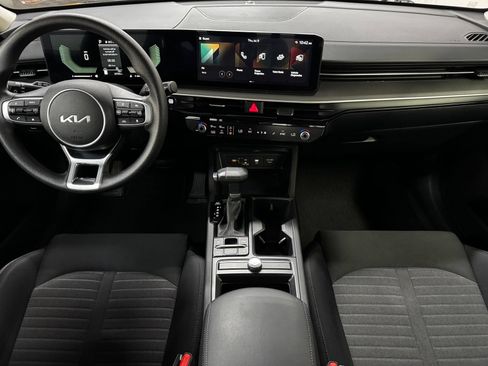 Used 2025 Kia K5 LXS FWD image 15