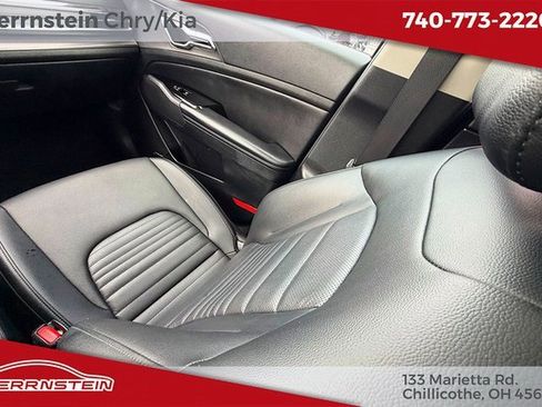 Used 2023 Kia Sportage SX image 11