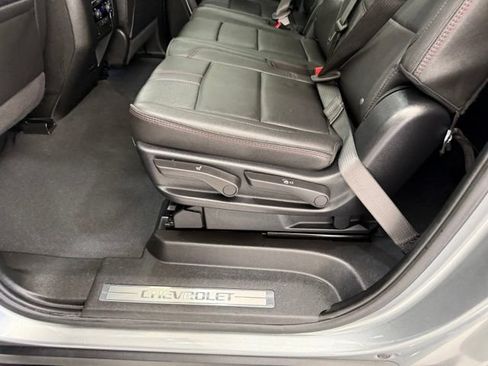 Used 2025 Chevrolet Suburban RST w/ Sun And Tow Package AWD/4WD image 20
