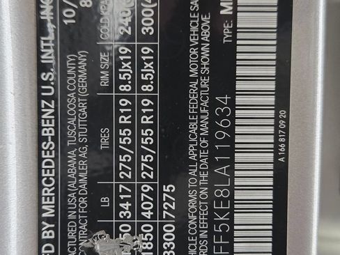 Used 2020 Mercedes-Benz GLS 450 4MATIC image 25