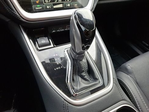 Certified 2023 Subaru Legacy Limited image 15