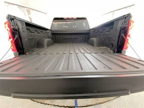 Used 2023 Chevrolet Silverado 1500 ZR2 w/ Technology Package image 30