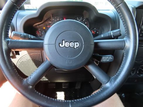 Used 2007 Jeep Wrangler X AWD/4WD image 18