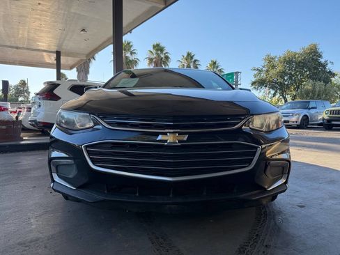 Used 2016 Chevrolet Malibu LT image 4