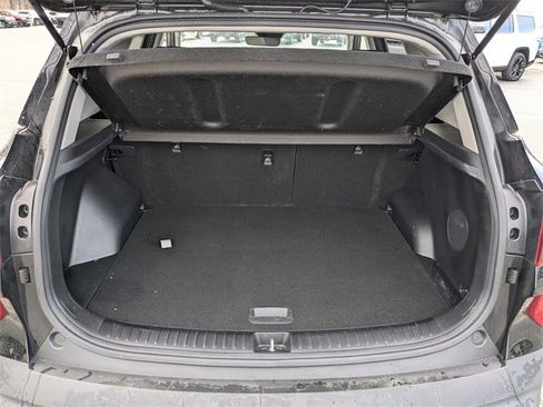 Used 2023 Kia Seltos SX w/ SX Sunroof Package image 31