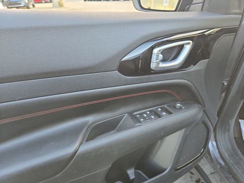 Used 2022 Jeep Compass Trailhawk image 10