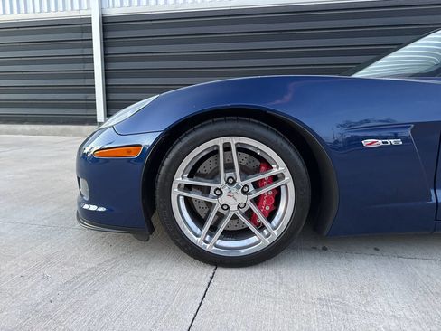 Used 2007 Chevrolet Corvette Z06 w/ Preferred Equipment Group RWD image 11