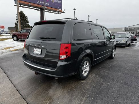 Used 2012 Dodge Grand Caravan SXT image 31