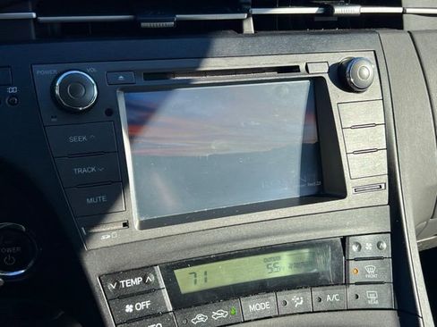 Used 2011 Toyota Prius Two image 21