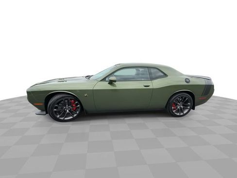 Used 2021 Dodge Challenger R/T Scat Pack w/ Shaker Package RWD image 9
