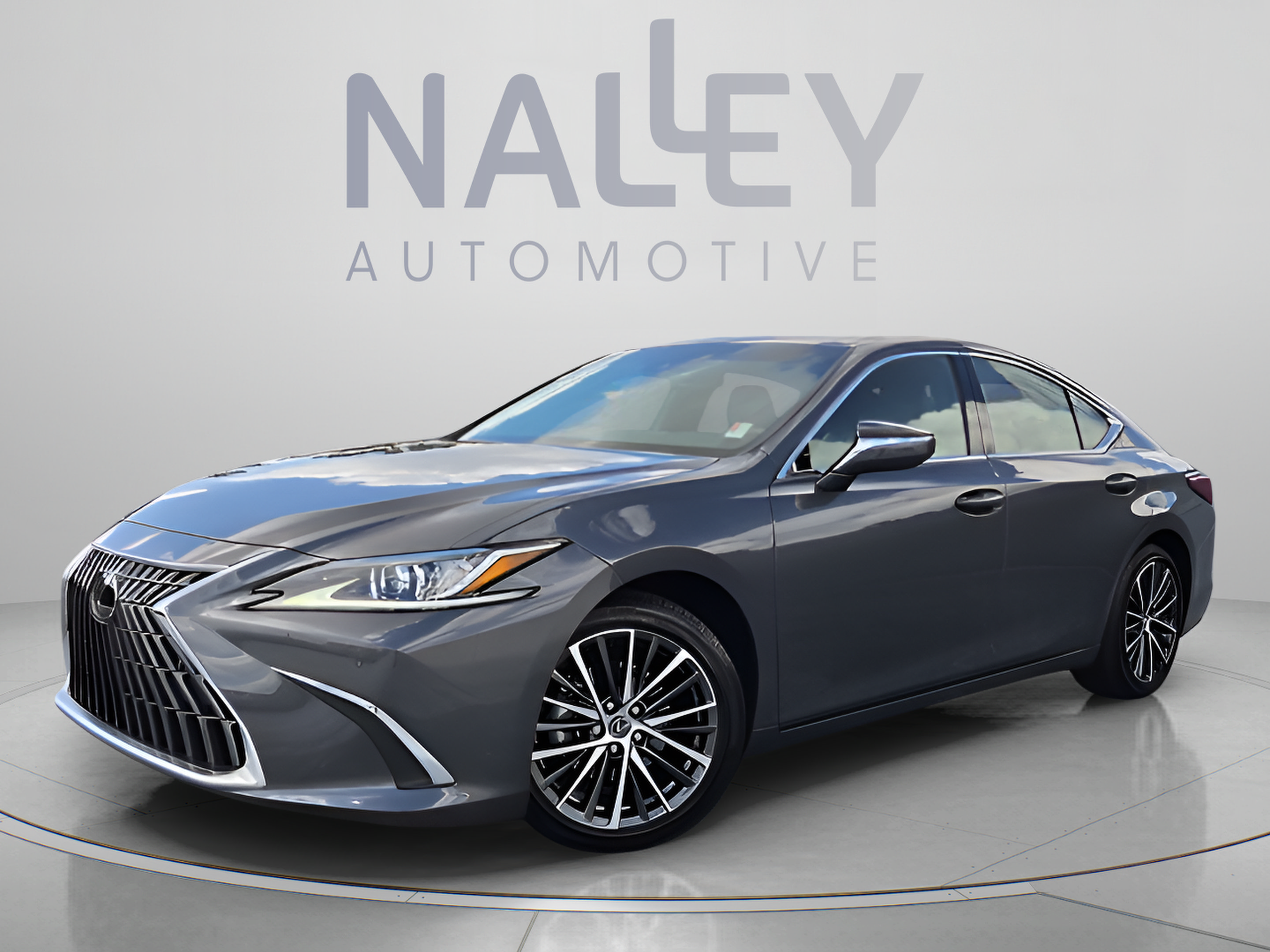 Used 2025 Lexus ES 350 w/ Premium Package FWD image 1