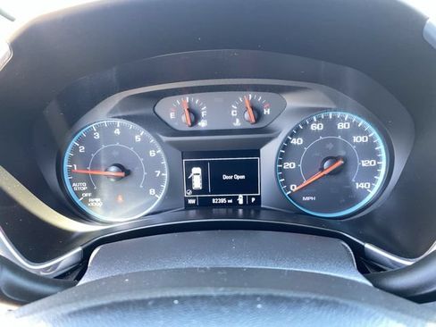 Used 2020 Chevrolet Equinox LS AWD/4WD image 30