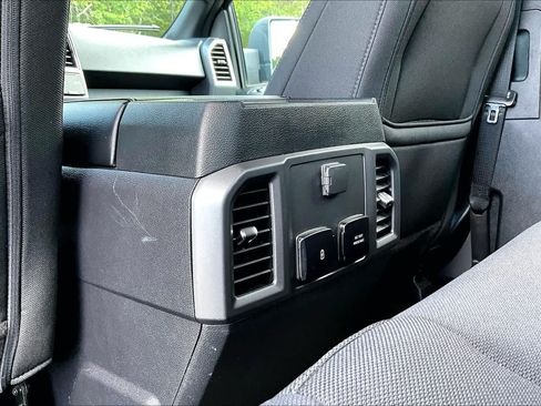 Used 2020 Ford F150 XLT w/ Equipment Group 302A Luxury AWD/4WD image 36