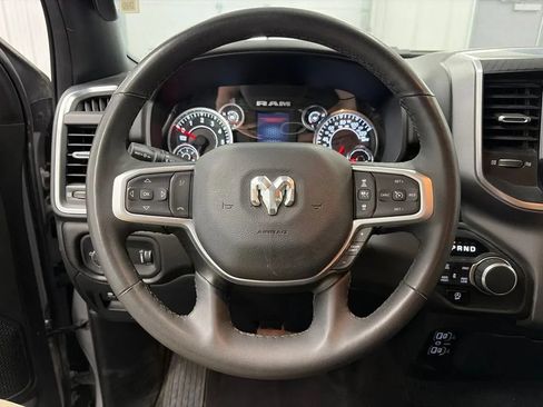 Used 2025 RAM 1500 Big Horn AWD/4WD image 24